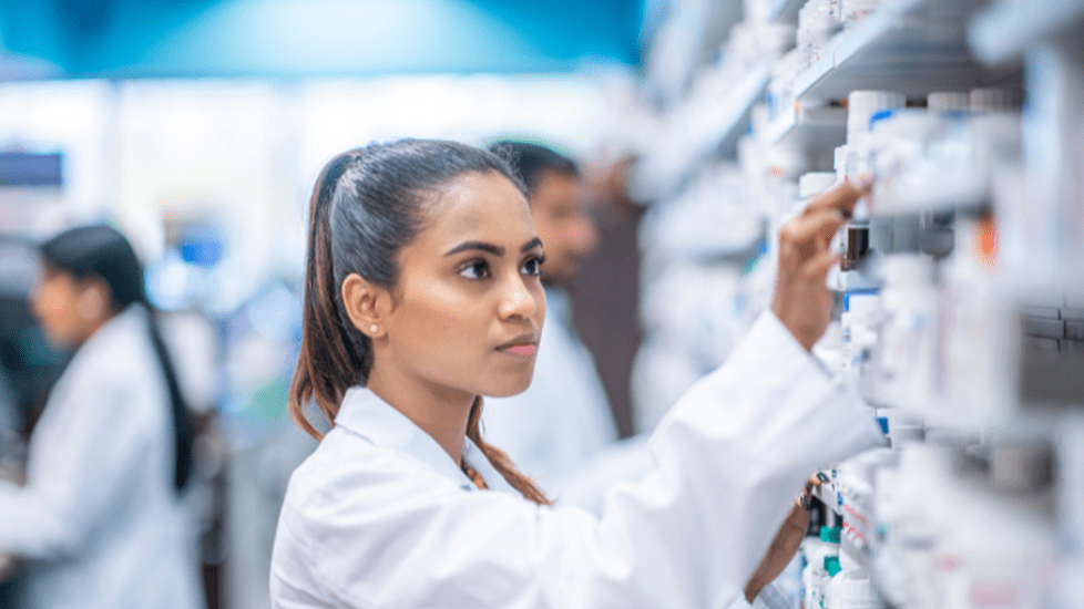 Top Online Pharmacy Tech Programs in 2024